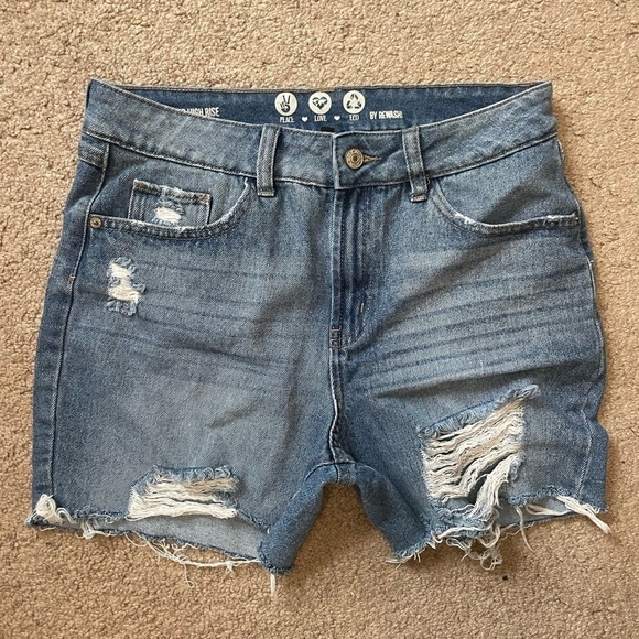 Super high rise distressed shorts by ReWash Size 9/29 - Picture 8 of 8